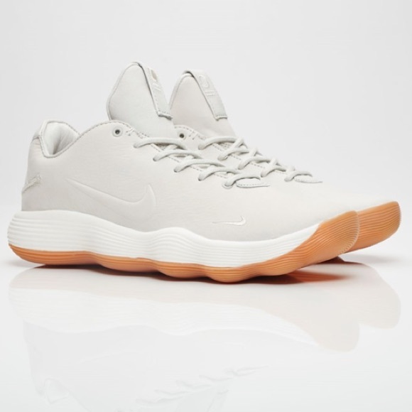Nike Hyperdunk 2017 Low, Cream, EUC, Sz 8 Rare - Picture 13 of 13